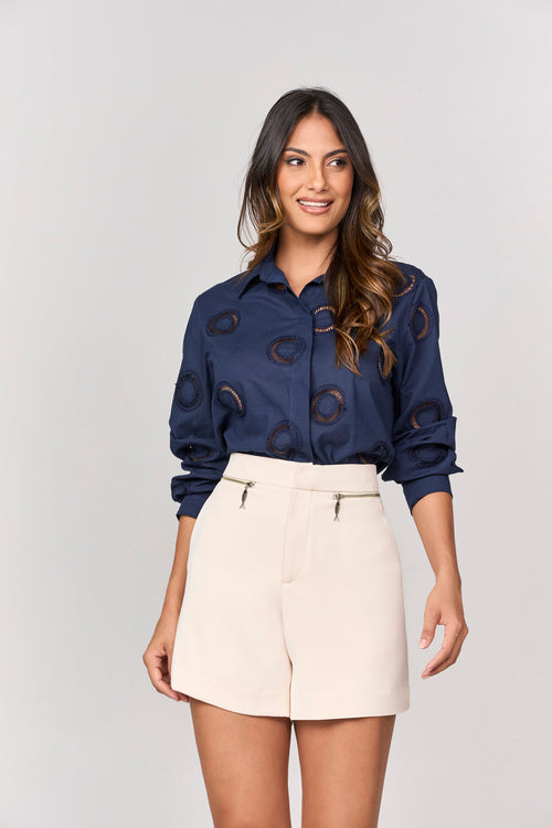 SHORT ALFAIATARIA COM DETALHE ZIPER COS