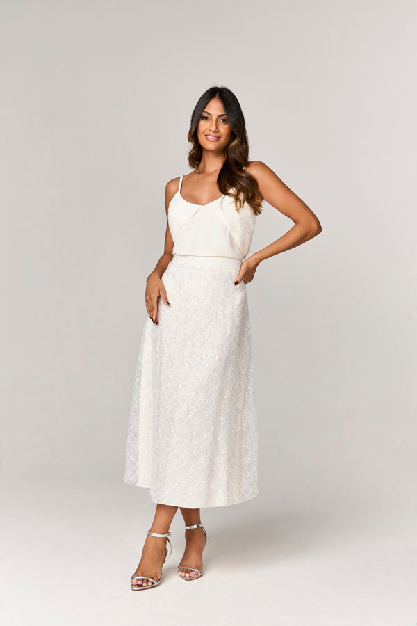 BLUSA REGATA COM DETALHE BUSTO