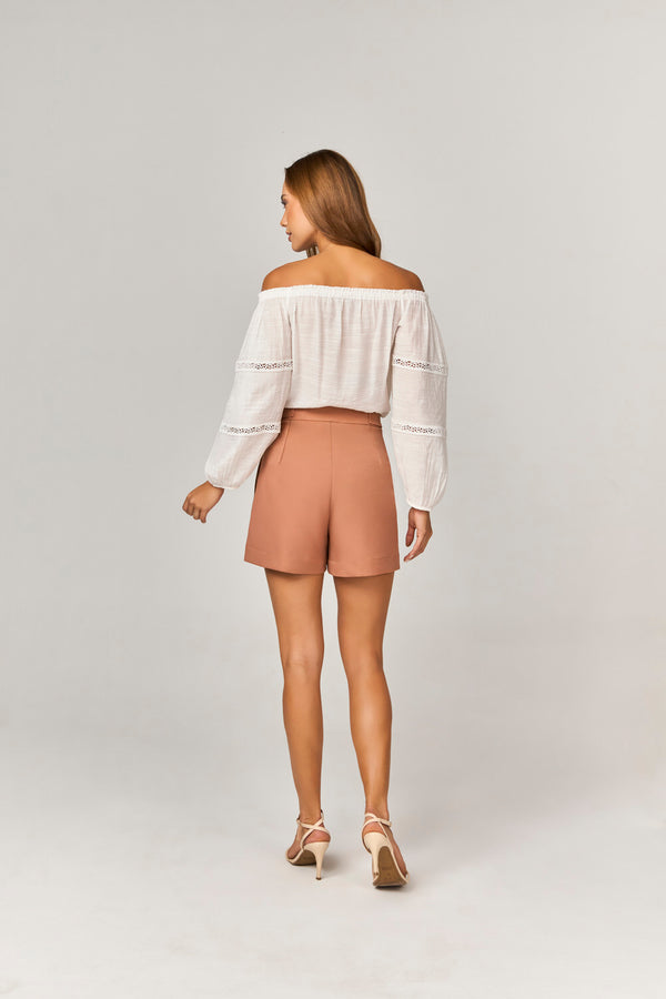 SHORT ALFAIATARIA COM DETALHE BOTOES