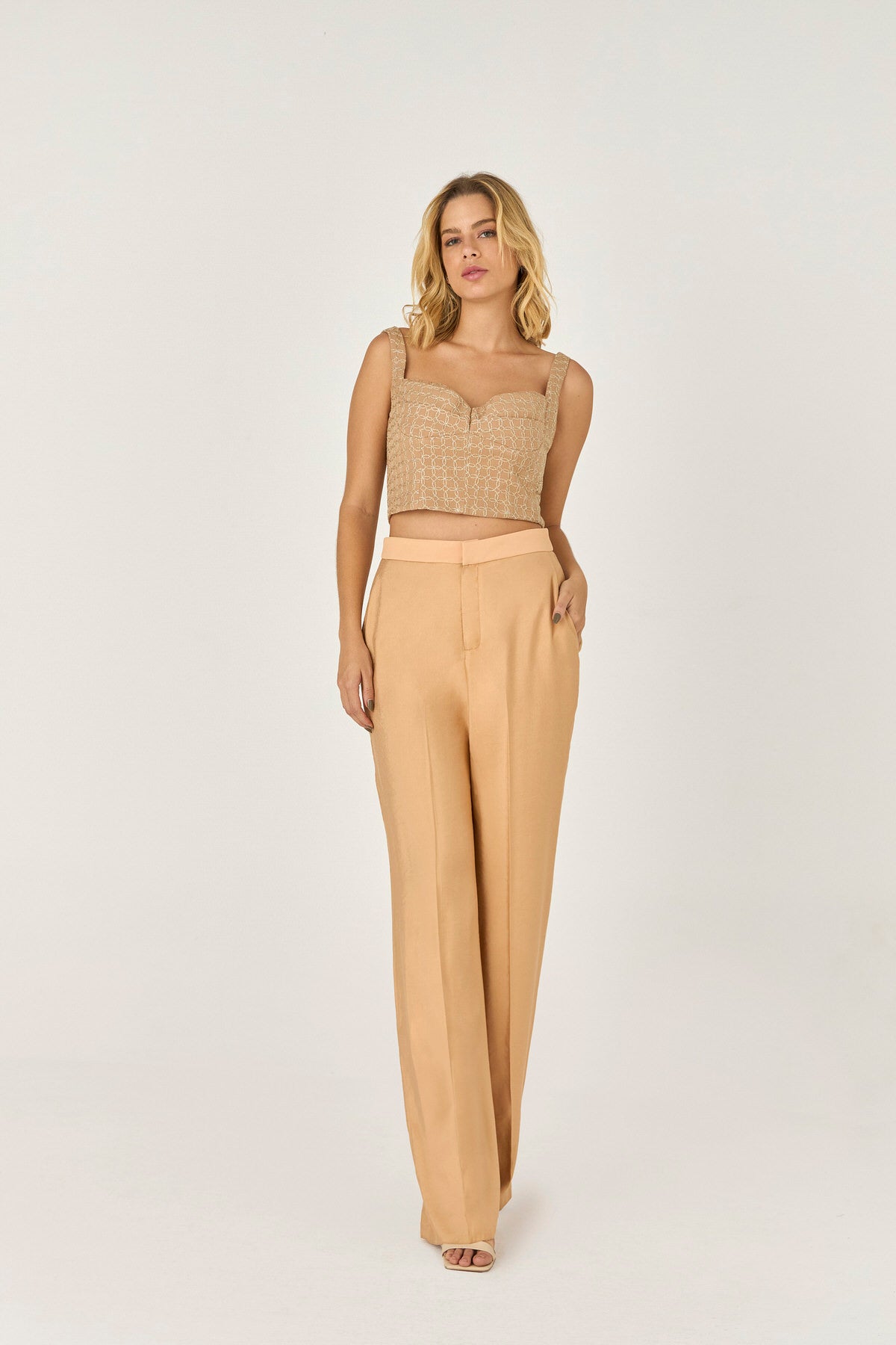 1a373d5880f3f9da820e69f192dfeafb