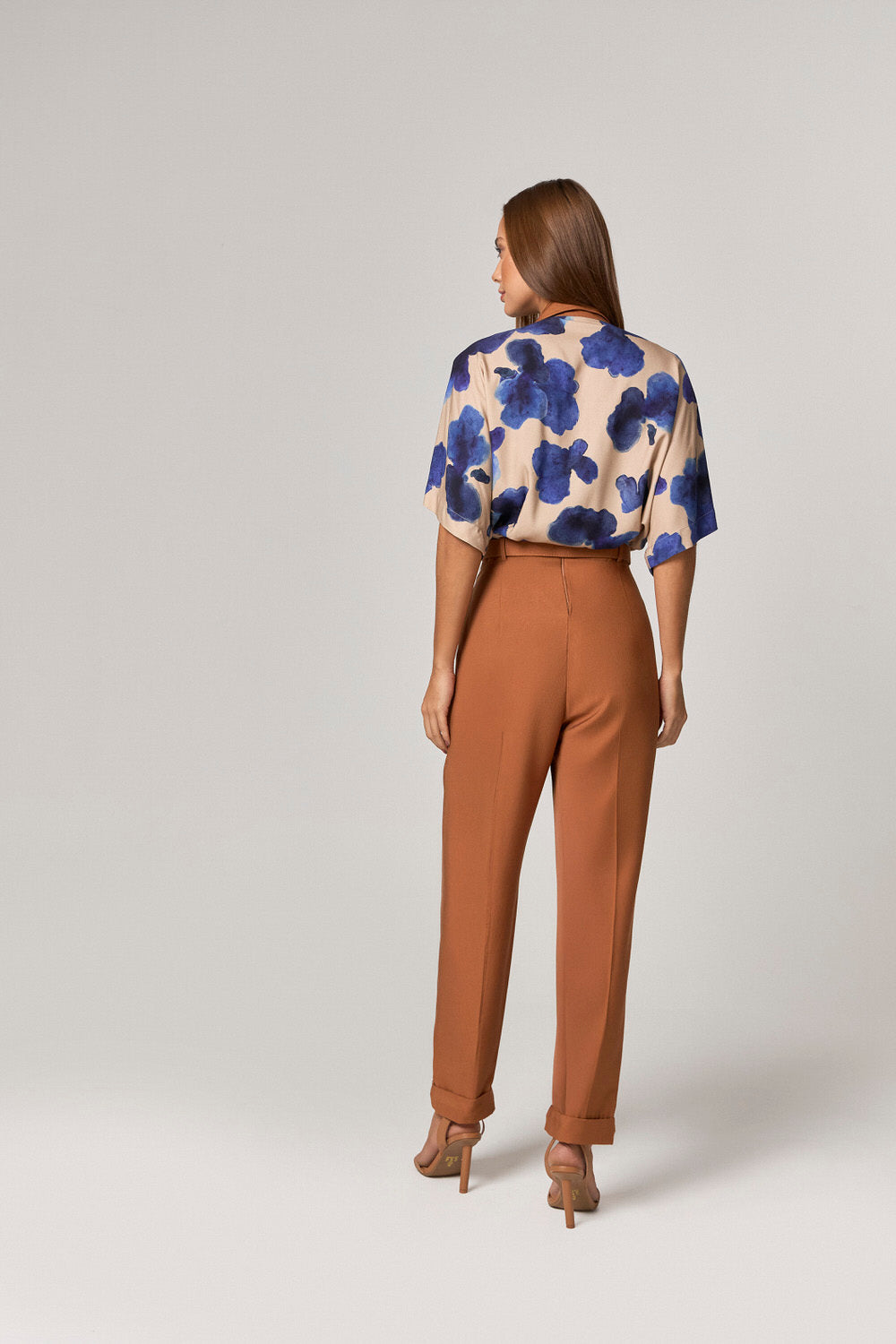 26e87c61eb2e6bbeae24eeeaceeb6a26