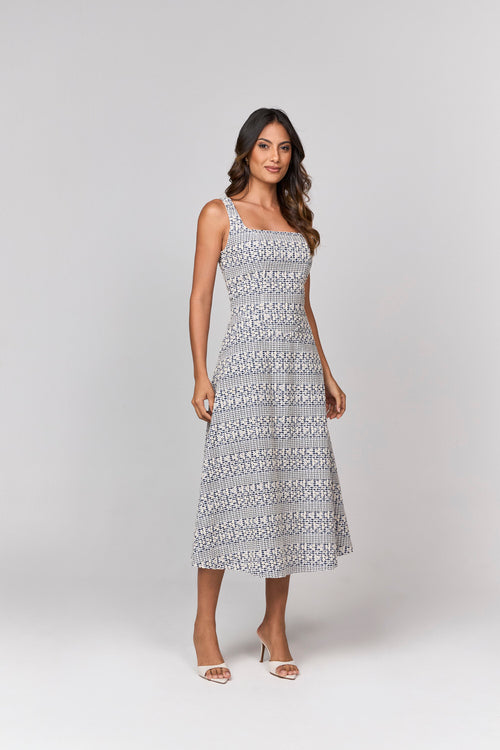 VESTIDO MIDI COM TECIDO TRABALHADO