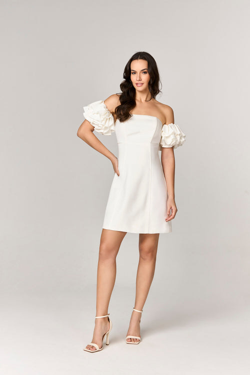 VESTIDO CURTO COM DETALHE MANGAS