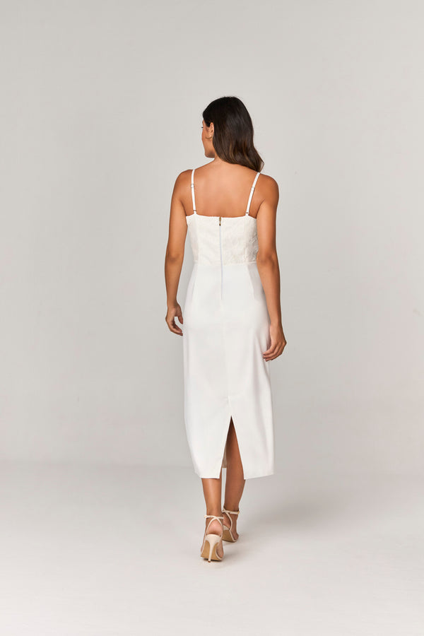 VESTIDO MIDI COM APLICACAO DE RENDA