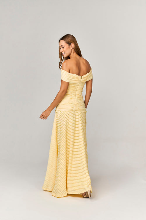 VESTIDO MIDI EM MALHA COM TEXTURAS
