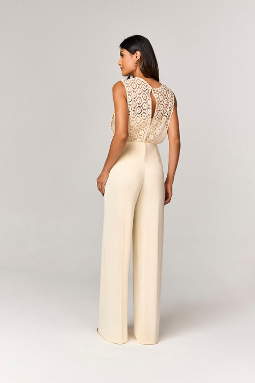 MACACAO PANTALONA COM DETALHE CROCHE E TOP EM MALHA