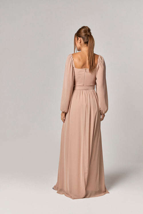 VESTIDO LONGO COM MANGA LONGA