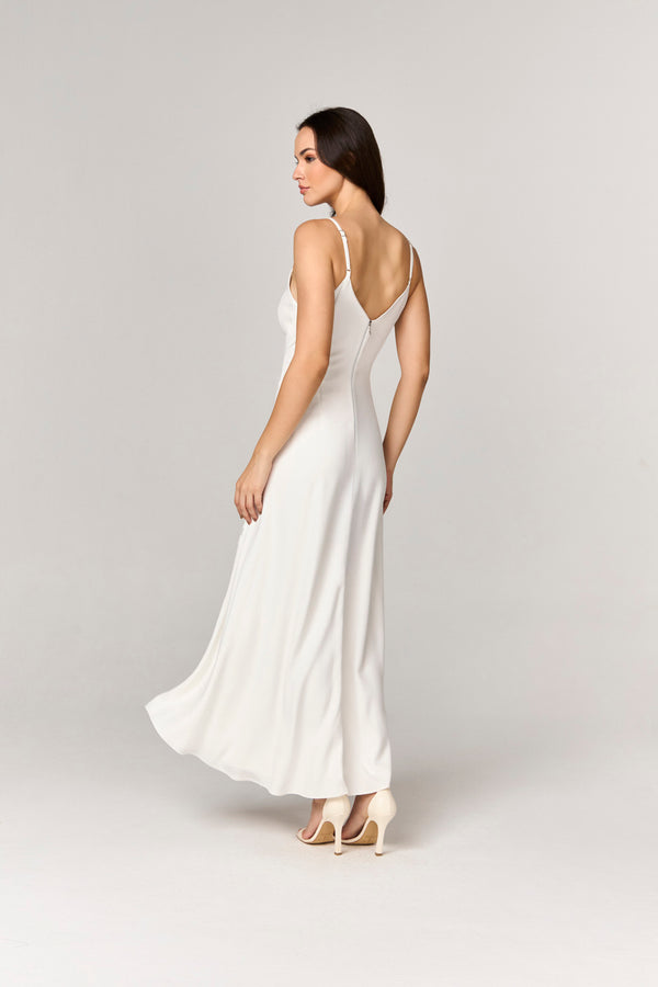 VESTIDO LONGO COM RENDA