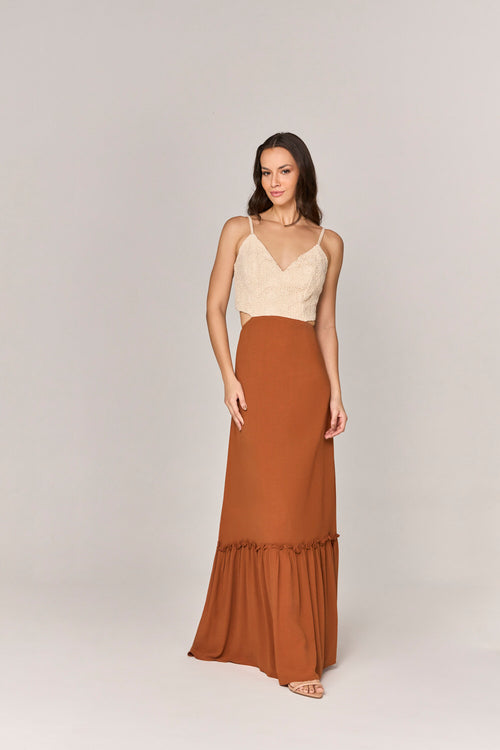 VESTIDO LONGO COM VZADA E DETALHE RENDA BUSTO