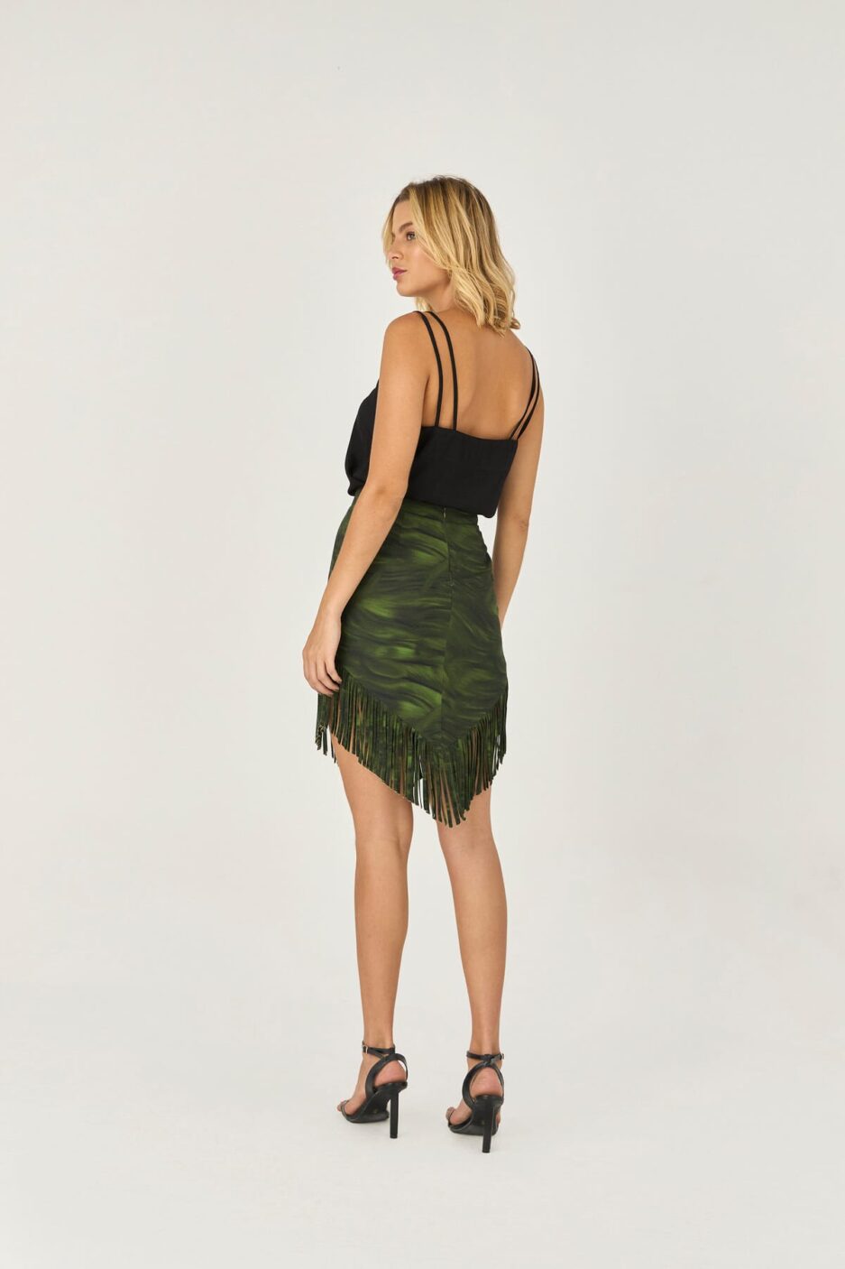 Saia Saia Curta Estampada Com Detalhe Franjas