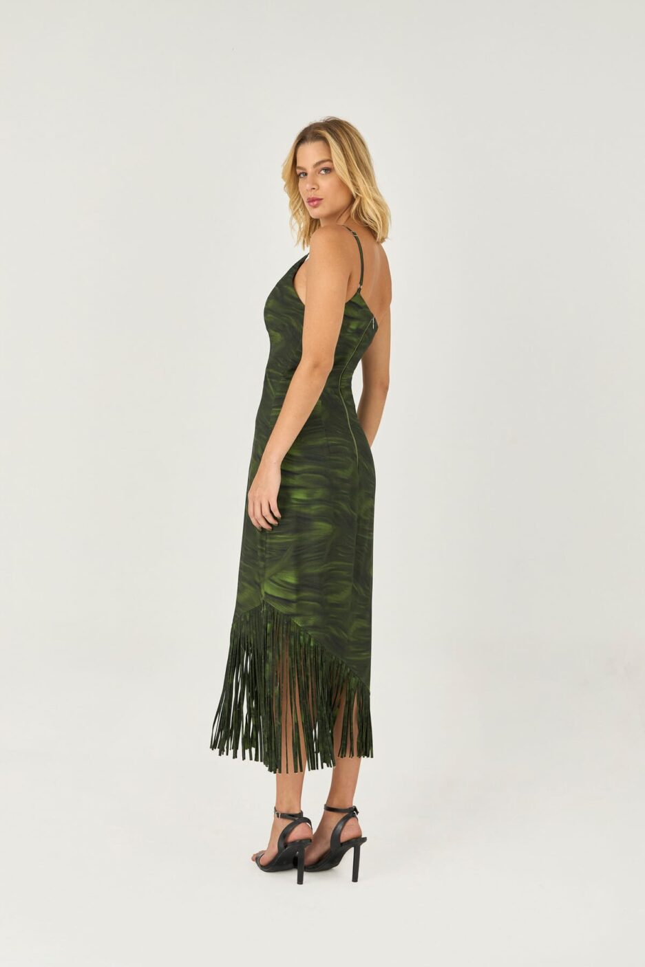 Vestido Midi Estampado Com Franjas