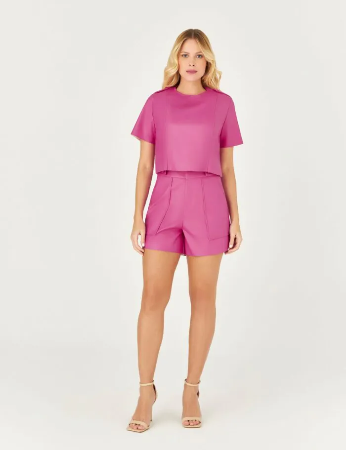Blusa Cropped Couro