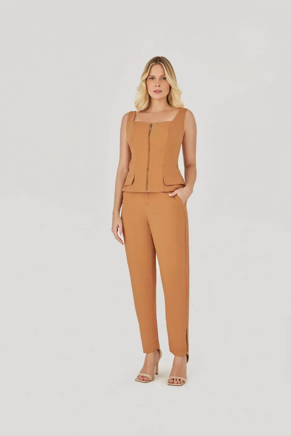 Blusa Alongada Com Ziper