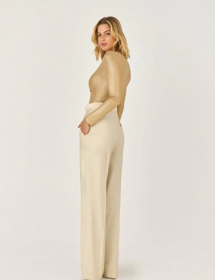 Blusa Body Body Com Detalhe No