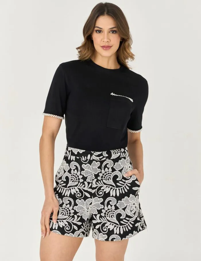 Short De Tela Bordada
