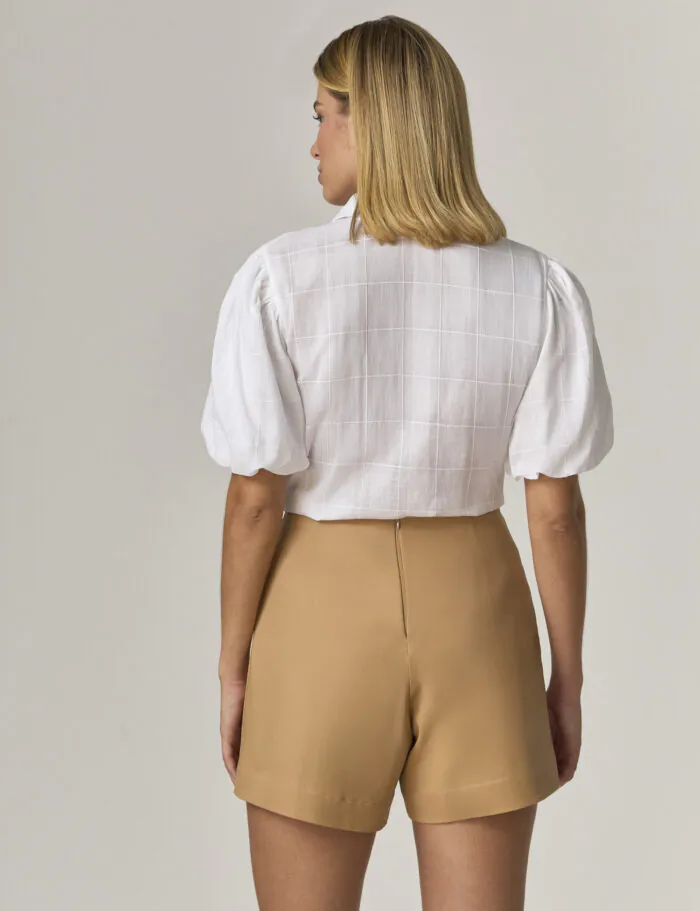 Short Detalhe Abotoamento