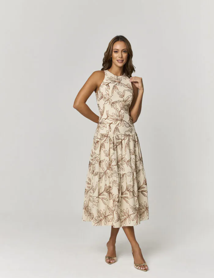 Vestido Midi Com Tecido Bordado